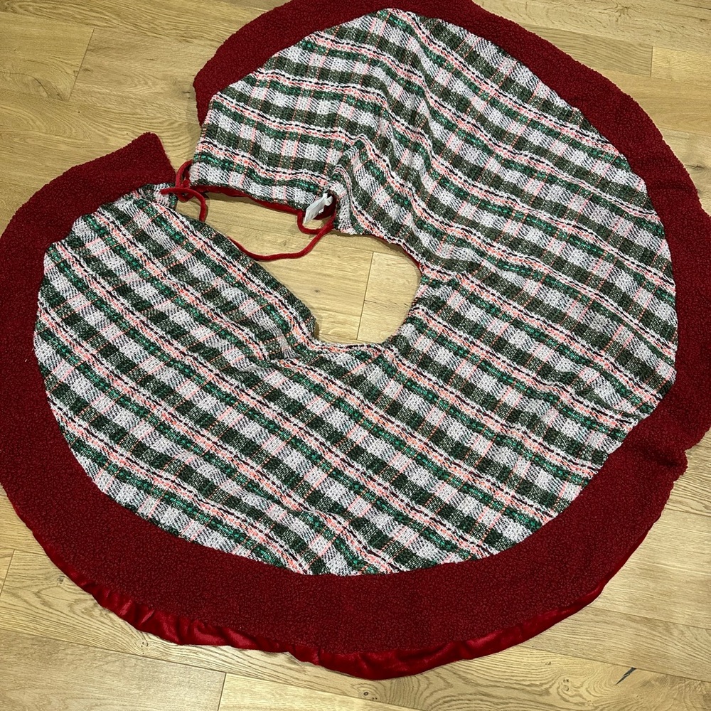 Anthropologie Tree Skirt